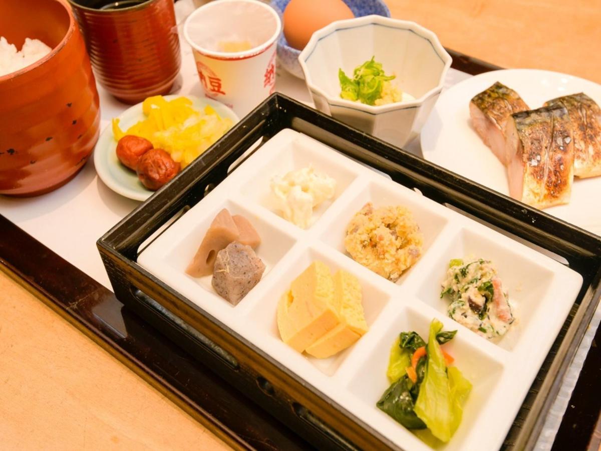 Via Inn Shin Osaka West Zewnętrze zdjęcie