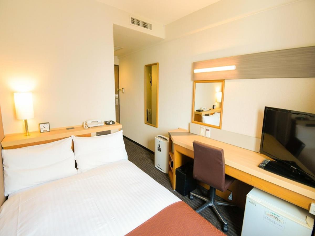 Via Inn Shin Osaka West Zewnętrze zdjęcie