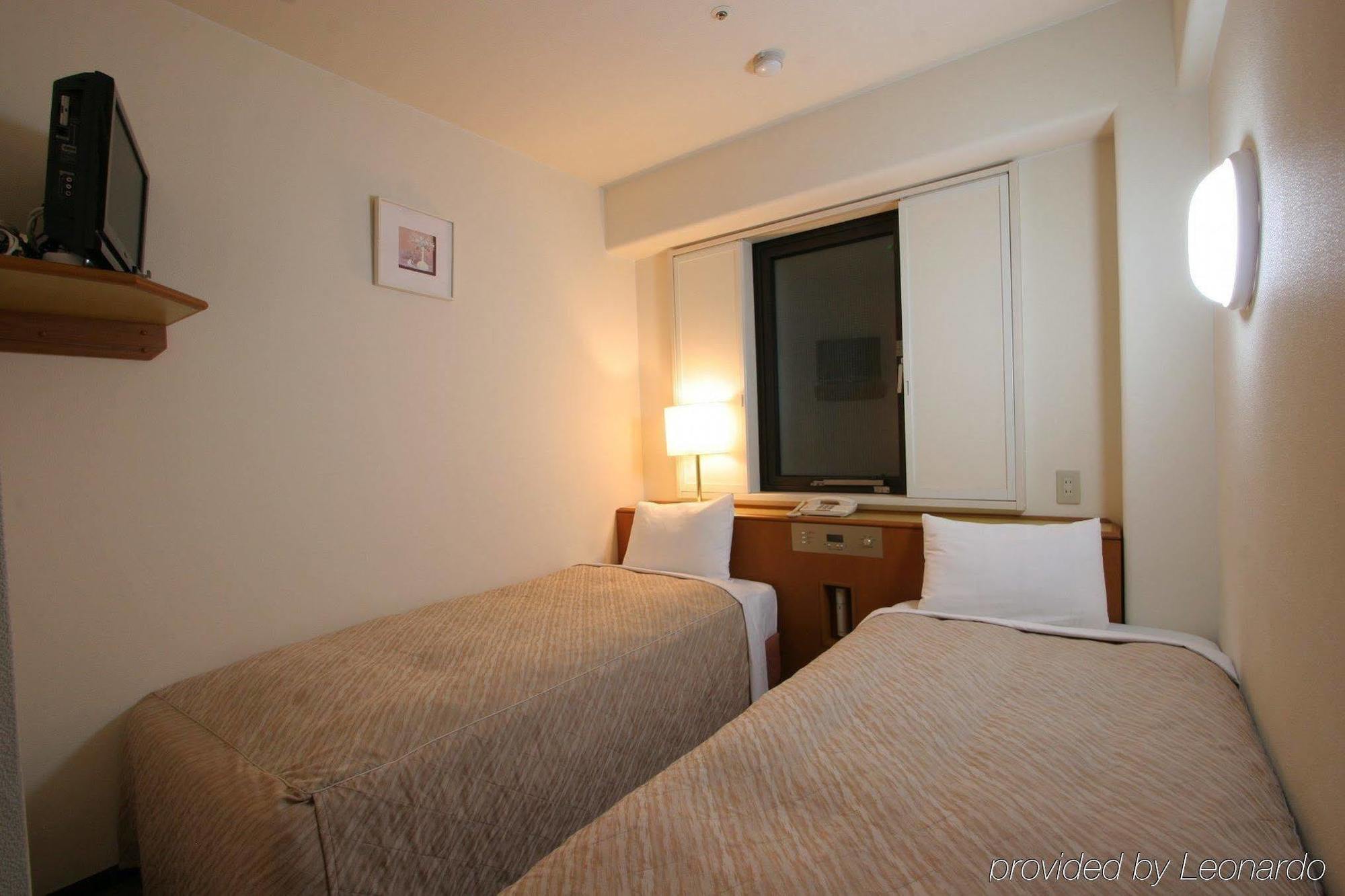 Via Inn Shin Osaka West Zewnętrze zdjęcie