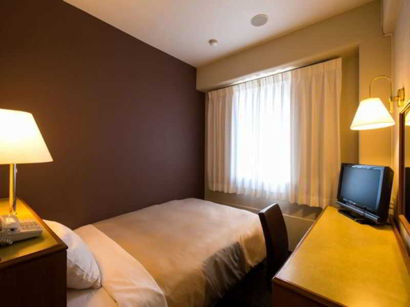Via Inn Shin Osaka West Zewnętrze zdjęcie