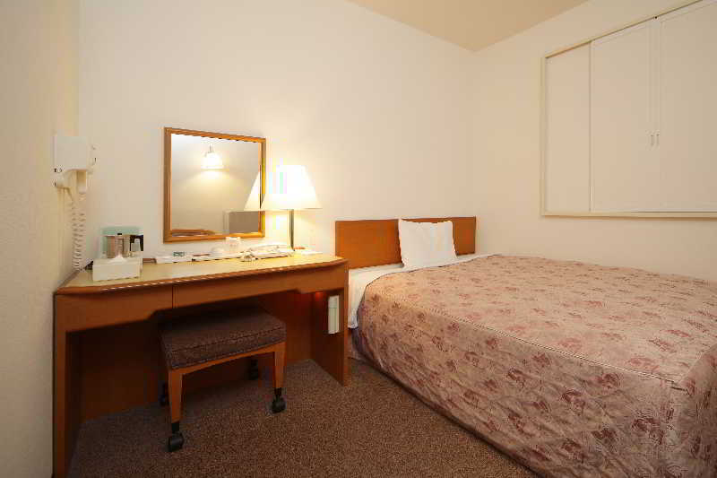 Via Inn Shin Osaka West Zewnętrze zdjęcie